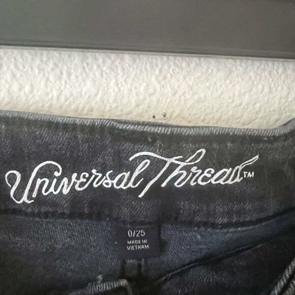 universal thread High Rise MIDI Women Shorts size 0/25 - Picture 5 of 5